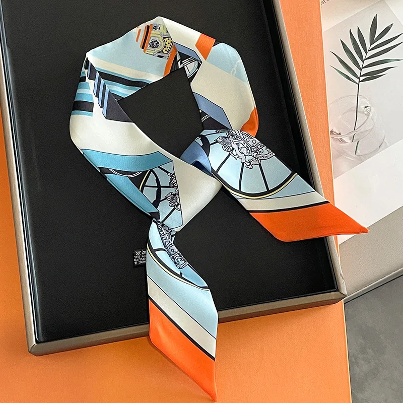 Sciarpa con tracolla stampata  - Luxury Skincare Headband recensione e prezzo